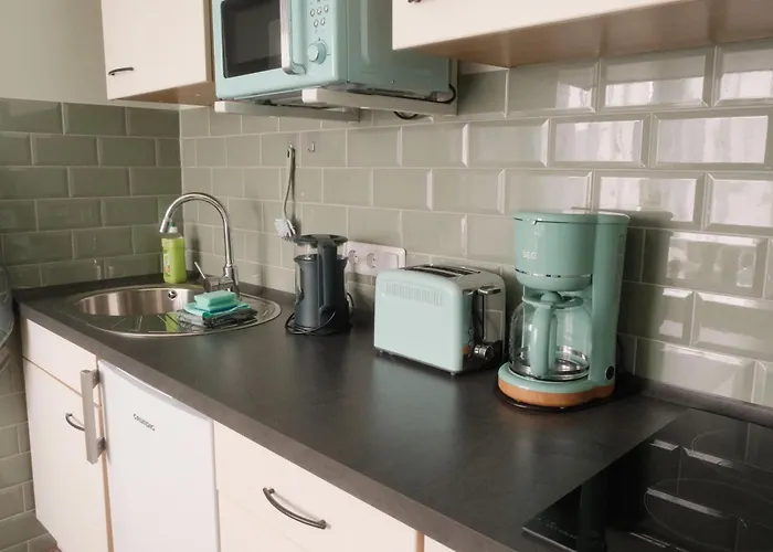 Zimmervermietung Hebenstreit * Bernburg