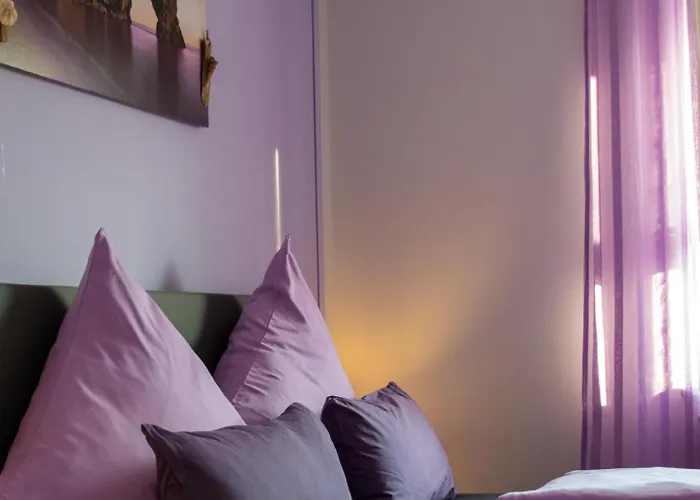 Homestay Zimmervermietung Hebenstreit Bernburg